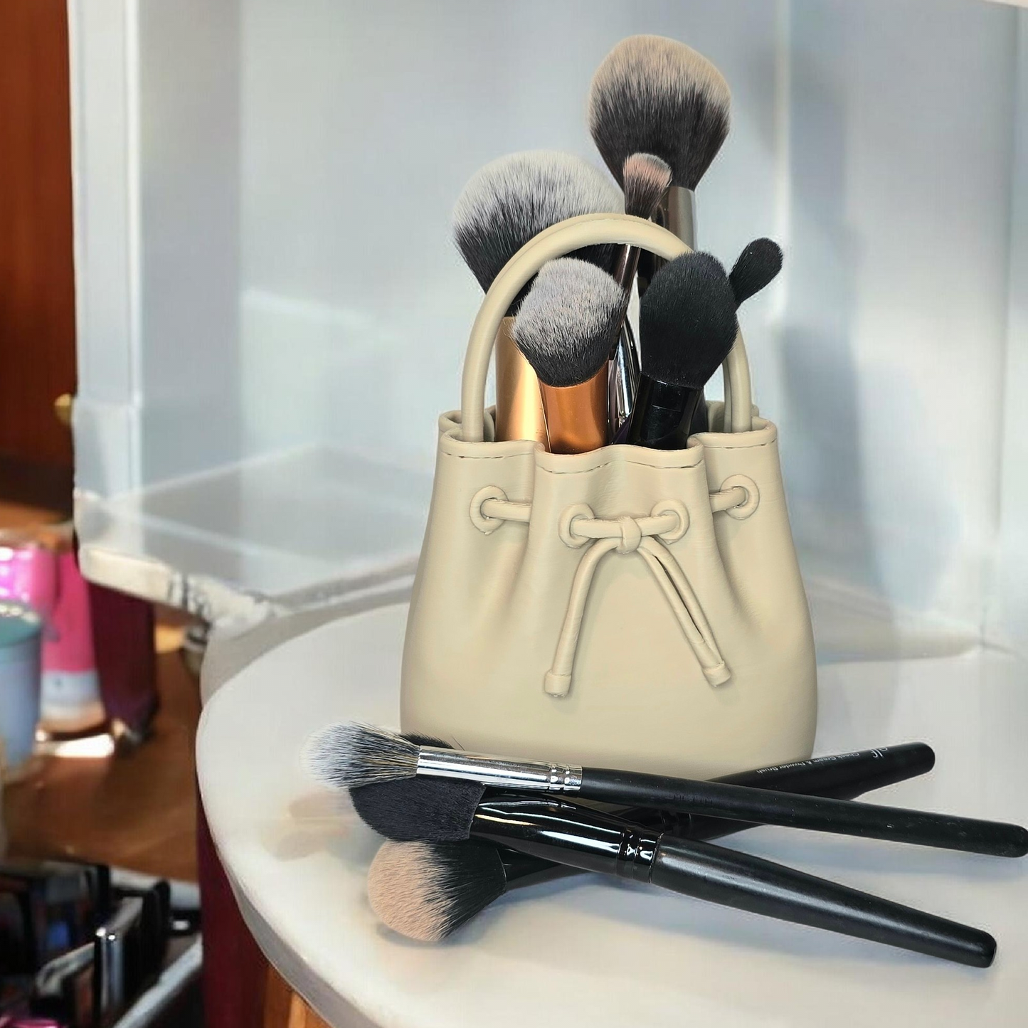 COSMETIC BAG MAKEUP BRUSH HOLDER