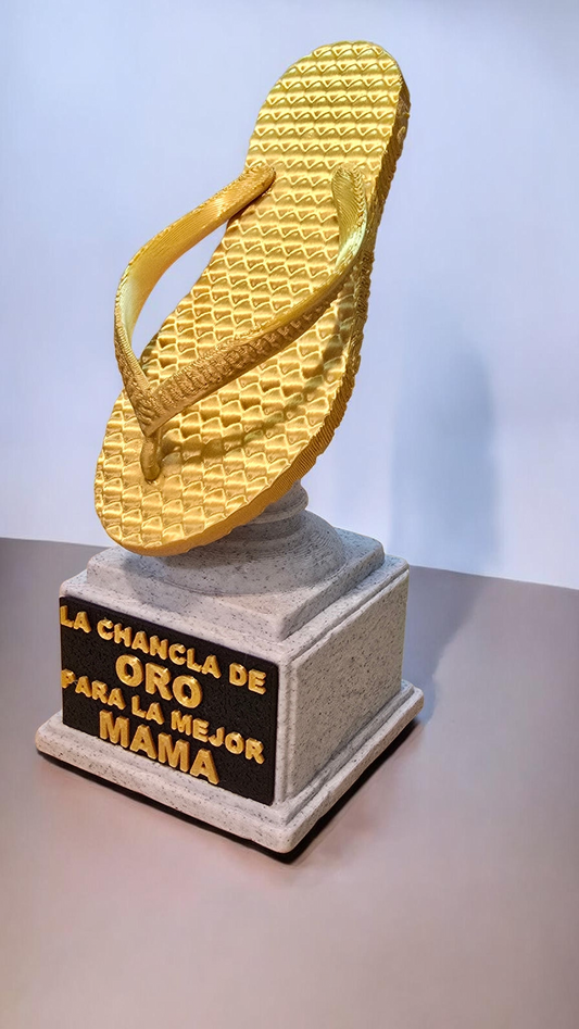 GOLDEN CHANCLA AWARD